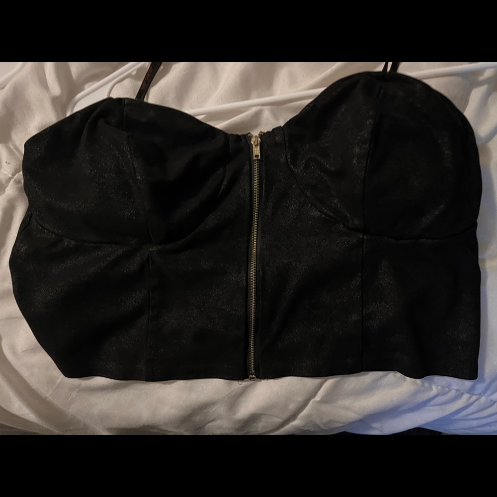 Super cute Black Crop top! G by Guess